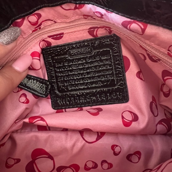 Coach Poppy Lyla Onyx Patent Leather Shoulder Bag - Picture 10 of 10